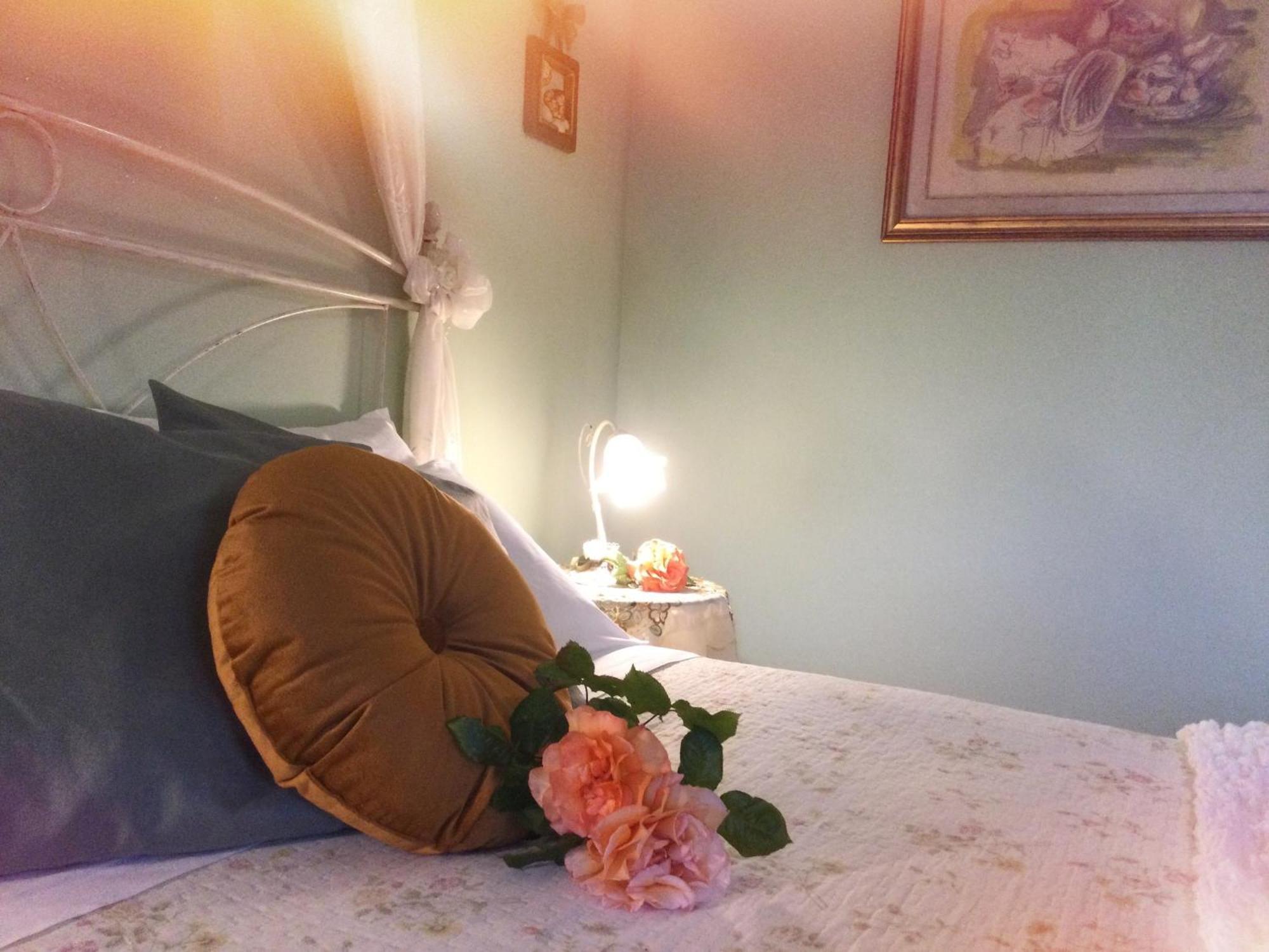Mirella Charming Bed & Breakfast อัลเบโรเบลโล ห้อง รูปภาพ